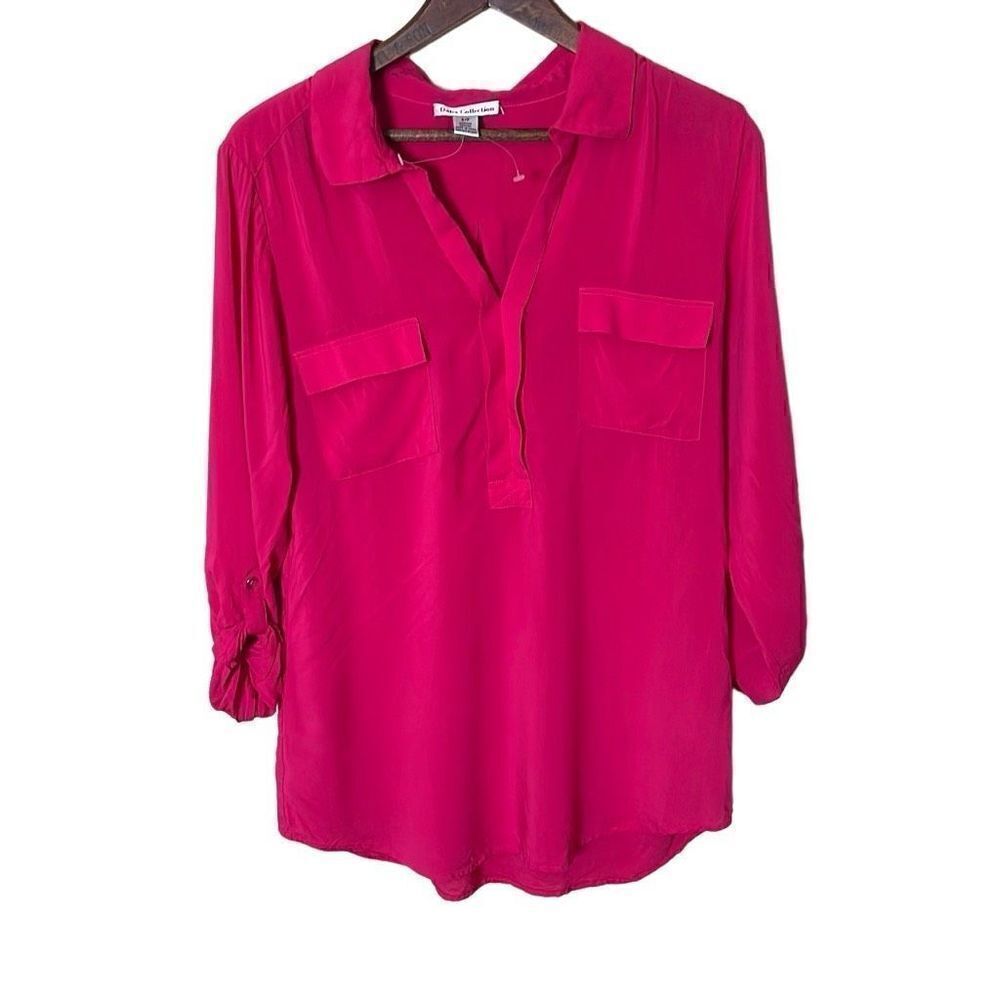 Dalia Collection Flowey Collared Top - Picture 2 of 9